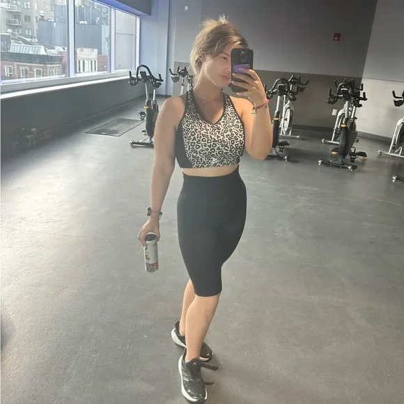 💕 Adidas longline sports bra - Picture 1 of 2